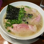 麺屋CHIKUWA - チャーシュー豚骨ラーメン(限定)