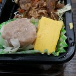 柏屋酒店 - 焼売と卵焼き