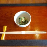 萩王 - 茸と木耳の酢味噌和え 陳皮がけ