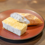 オステリア イタリアーナ コバ - バゲット ローズマリーのフォカッチャ