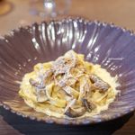 オステリア イタリアーナ コバ - 仔牛と椎茸のクリームソース　自家製フェットチーネ