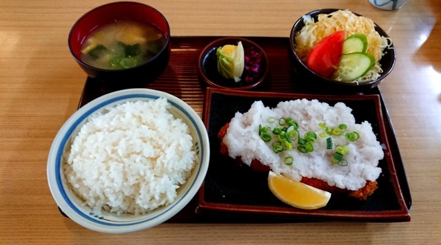 いけだ食堂 吉川 とんかつ 食べログ