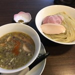 らぁ麺 紫陽花 - 鶏油煮干つけ麺