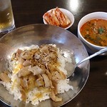 辛トォンデジ - 豚プルコギ丼 800円