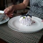 グランファミーユ・シェ松尾 - ブルーベリーのメレンゲケーキ