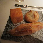 キュイジーヌ[s] ミッシェル・トロワグロ - パン