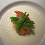 キュイジーヌ[s] ミッシェル・トロワグロ - アカザエビを使った一品