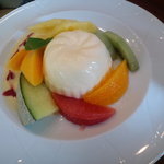 フルーツカフェ　フルータス - 本当においしいババロア♪