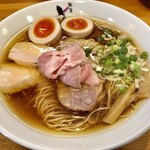麺屋 しん蔵 - 田舎の醤油 800円 味玉 100円