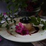 Vegan Restaurant あわたま - ブルーベリーのソイブラマンジェ