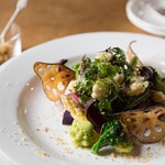 Vegan Restaurant あわたま - オーガニックシーザーサラダ
