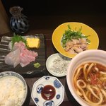 日本橋 三冨魯久汁八 - お刺身三種盛りと黒豚しゃぶしゃぶ定食