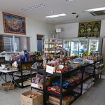 大阪ハラールレストラン - マスジド内の売店