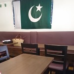 大阪ハラールレストラン - 店内