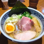 寿製麺 よしかわ - 煮干そば白醤油 690円