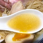 寿製麺 よしかわ - クリアな白スープ