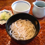 地球屋 - 湯もりそば。