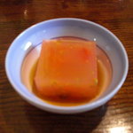 地球屋 - 食後にトマトの寒天寄せ。あららピンボケ～