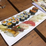 Sushidiyamomotarou - 