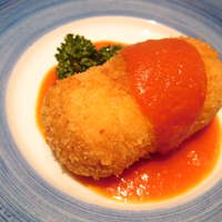 赤坂 津つ井 総本店 - クリームコロッケ