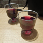 ケーニッヒ - グラスワインはプラカップ