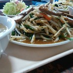 イナリ食堂 - レバニラ炒め定食