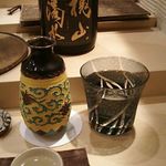 寿司処 しん - 日本酒 作(ｻﾞｸ)･槐山一滴水 ｶｲｻﾞﾝｲｯﾃｷｽｲ (純米大吟醸・三重県) 1合 2,000円 2018年05月