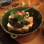 餃子坊 豚八戒 - 豚八戒　ピータン豆腐