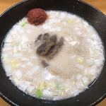 牛の虜 - 和牛そば＋辛玉