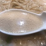 牛の虜 - 和牛そばのスープ