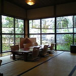 Izu Kougen Jougasaki Onsen Hanafubuki - お店に入ってすぐのお座敷です。