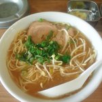 博多豚骨ラーメン　三日月 - これ500円