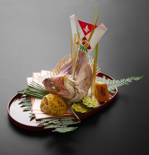 Loites レストラン 飲食店の検索 肉寿司 焼き鳥食べ放題専門店笑い蔵新宿東口店 Waraizo 旧店名 Salute