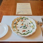 シェ・ジャニー - フレンチのテーブルセッティング