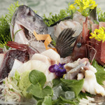 Deluxe sashimi set meal