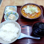 もつ煮屋 日の出食堂 - 