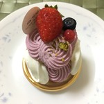 マテリエル - ブルーベリーのチーズケーキ的な…