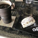 Ogama - アイスコーヒーと小豆ロールケーキ！