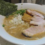 麺ガレージ 肉ヲ見ル - 