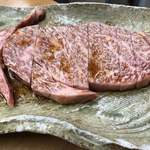 スタミナ苑 - 網を変えてからイキマス。特選上ロース。