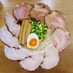 あいつのラーメン かたぐるま - 濁とん塩チャーシュー