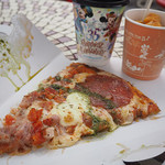 キャプテンフックス・ギャレー - ピッツァ・スモールワールド