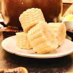 炭火焼肉 弁慶 - デザート代わりにスイートコーン!!