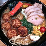 肥後っ子 大石家 - 熊本ラーメンにたこ焼き君とチャーシューだぁ〜（￥700）
