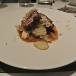 リストランテ カノフィーロ - ピエモンテ産仔牛サガリのグリーリア　新玉葱とアンチョビ