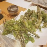 やすけ - 山菜天ぷら