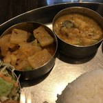 ヴェヌス サウス インディアン ダイニング - 大根カレーとブロッコリー豆カレー