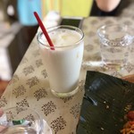 Drink＆DessertSetのドリンク（ラッシー）