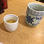 うどん梅田こころ亭 - 一口お出汁とお茶