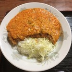 香林 - キャベツとカツの下にはたっぷりご飯！